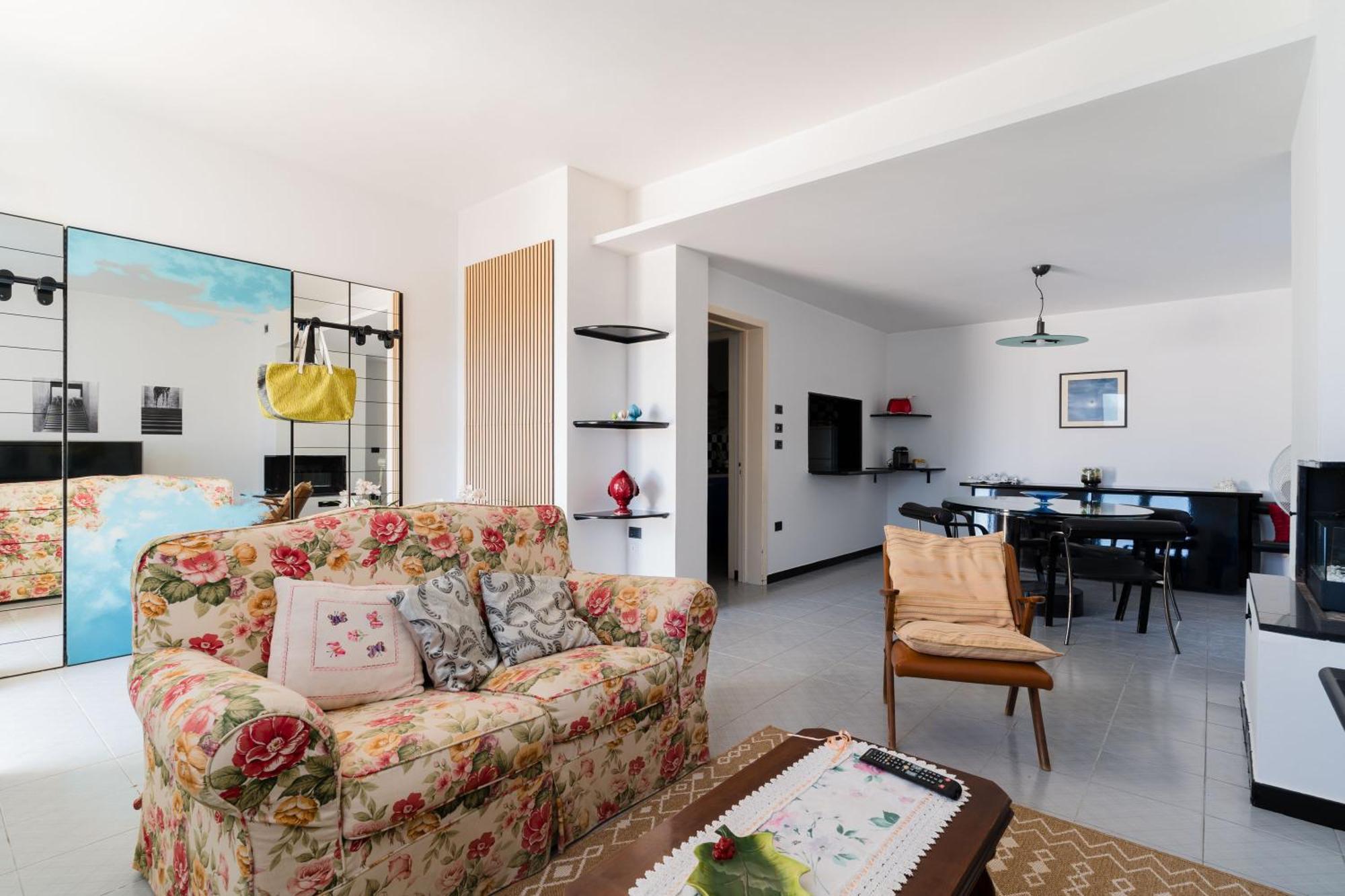 Intera Casa Ad Uso Esclusivo Con 3 Camere 2 Bagni Giardino Wifi Parcheggio Lavatrice Microonde Barbecue Macchina Caffe トゥーリエ エクステリア 写真